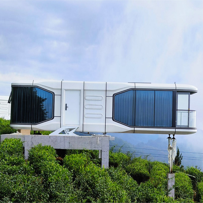 Casa a Capsula con Balcone - C7