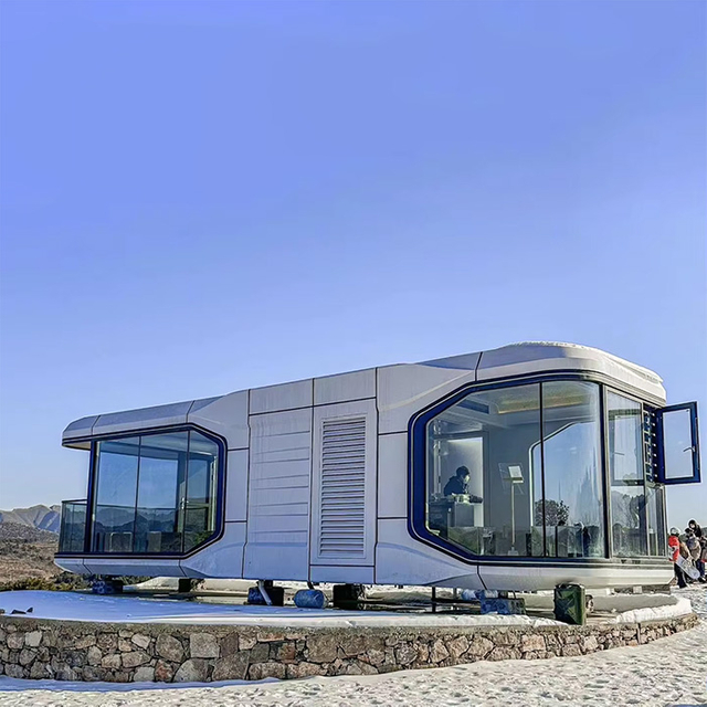 Casa m&oacute;vil c&aacute;psula espacial